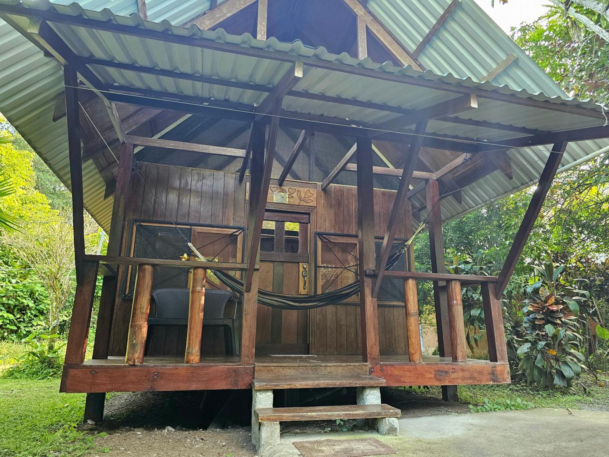 Wildlife Lodge Cahuita Exterior photo