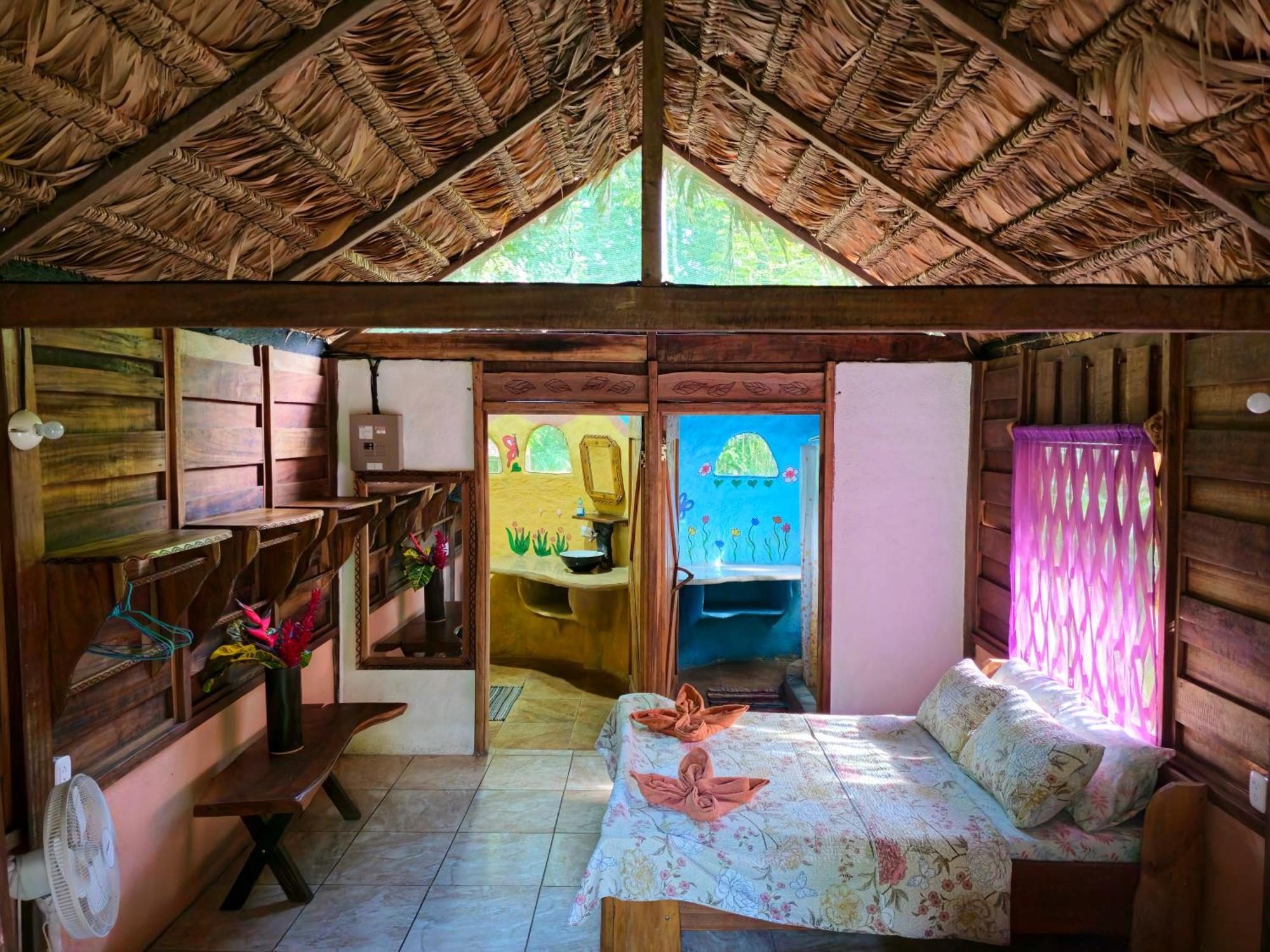 Wildlife Lodge Cahuita Exterior photo