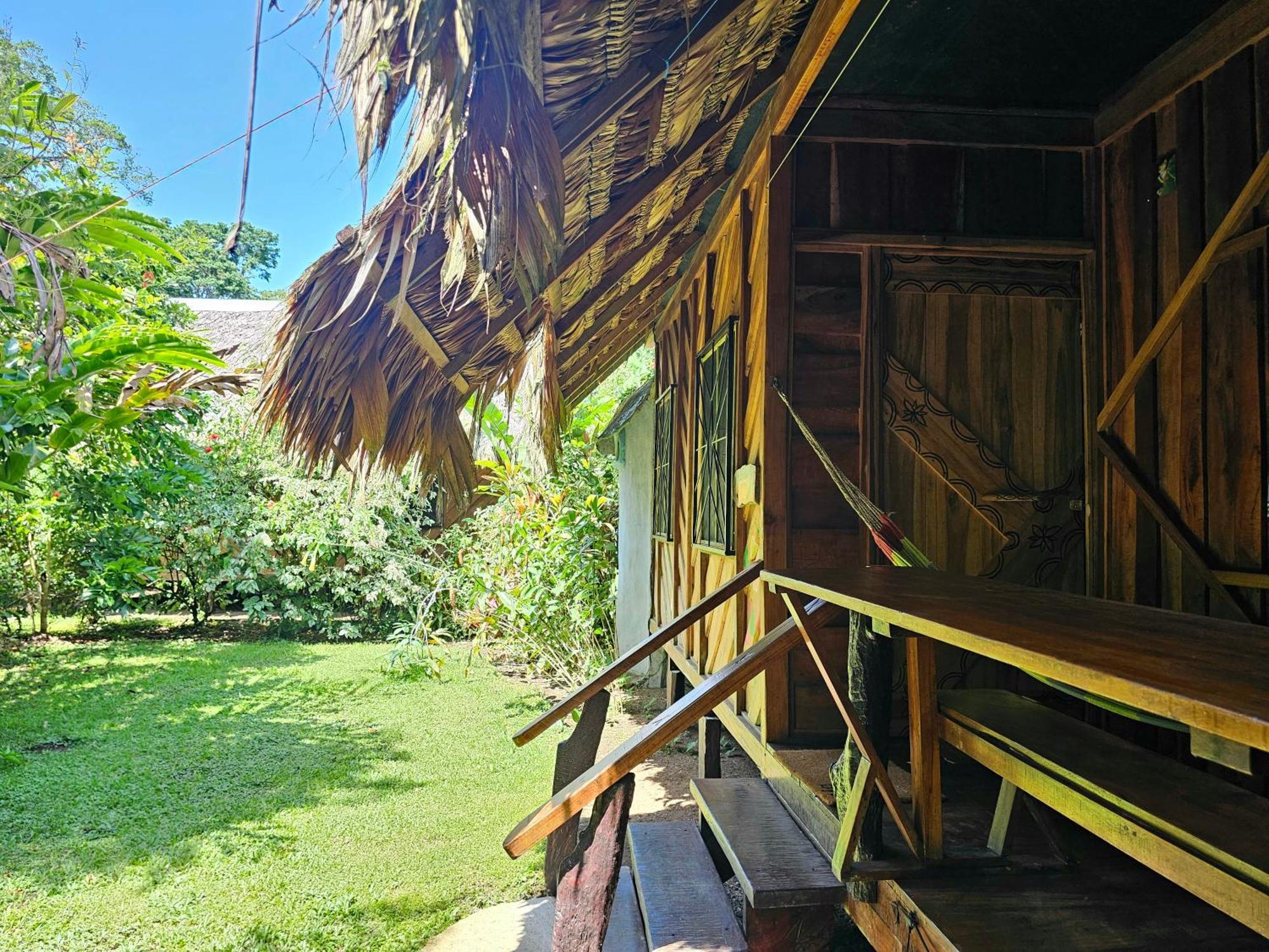 Wildlife Lodge Cahuita Exterior photo
